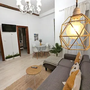 apartamento-tranquilo-casco-viejo.bilbaohotelsspain.com/